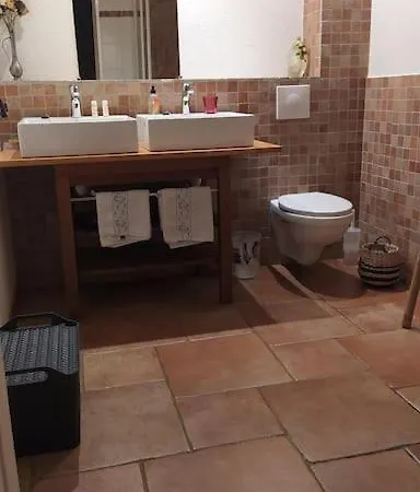 Climatisé, 4 Personnes, Proche Calvi