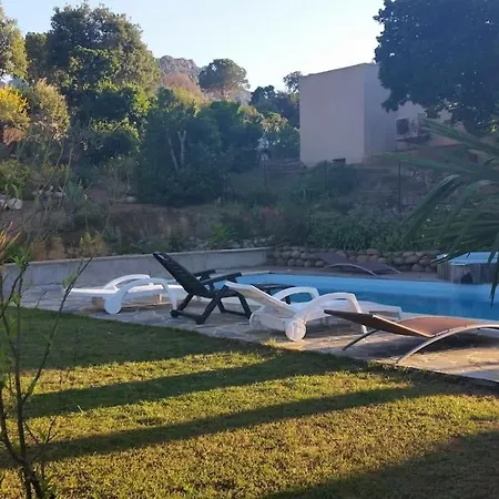 Climatise, 4 Personnes, Proche Calvi Calenzana